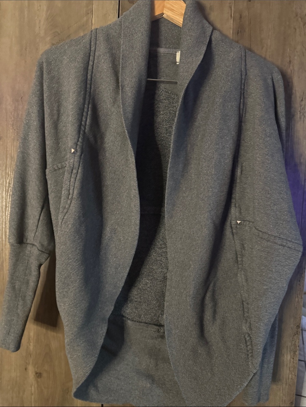 Aritzia Wilfred Diderot cardigan